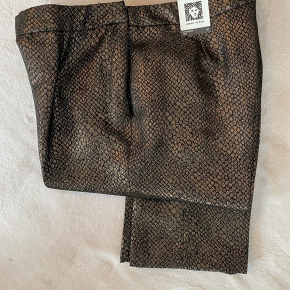 Anne Kleine dress ankle pants. - Picture 6 of 7